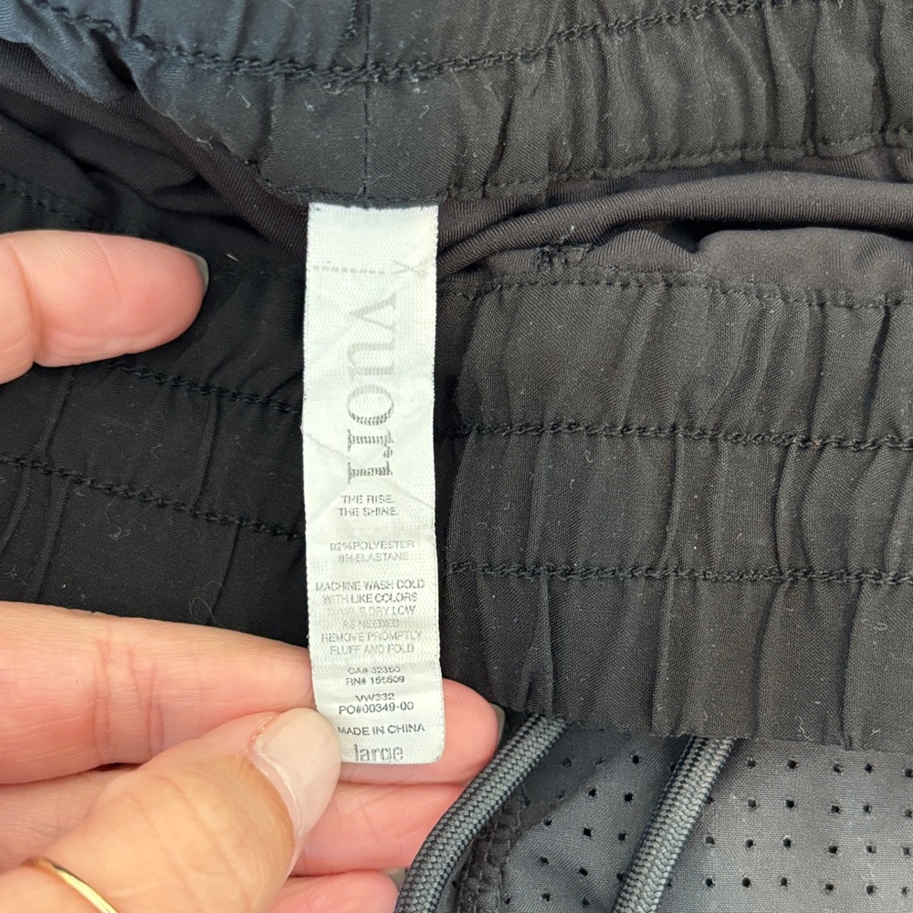 Vuori Charcoal Performance Shorts - Picture 2 of 3